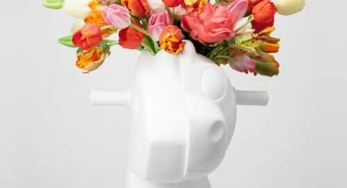 Split-Rocker Vase by Jeff Koons